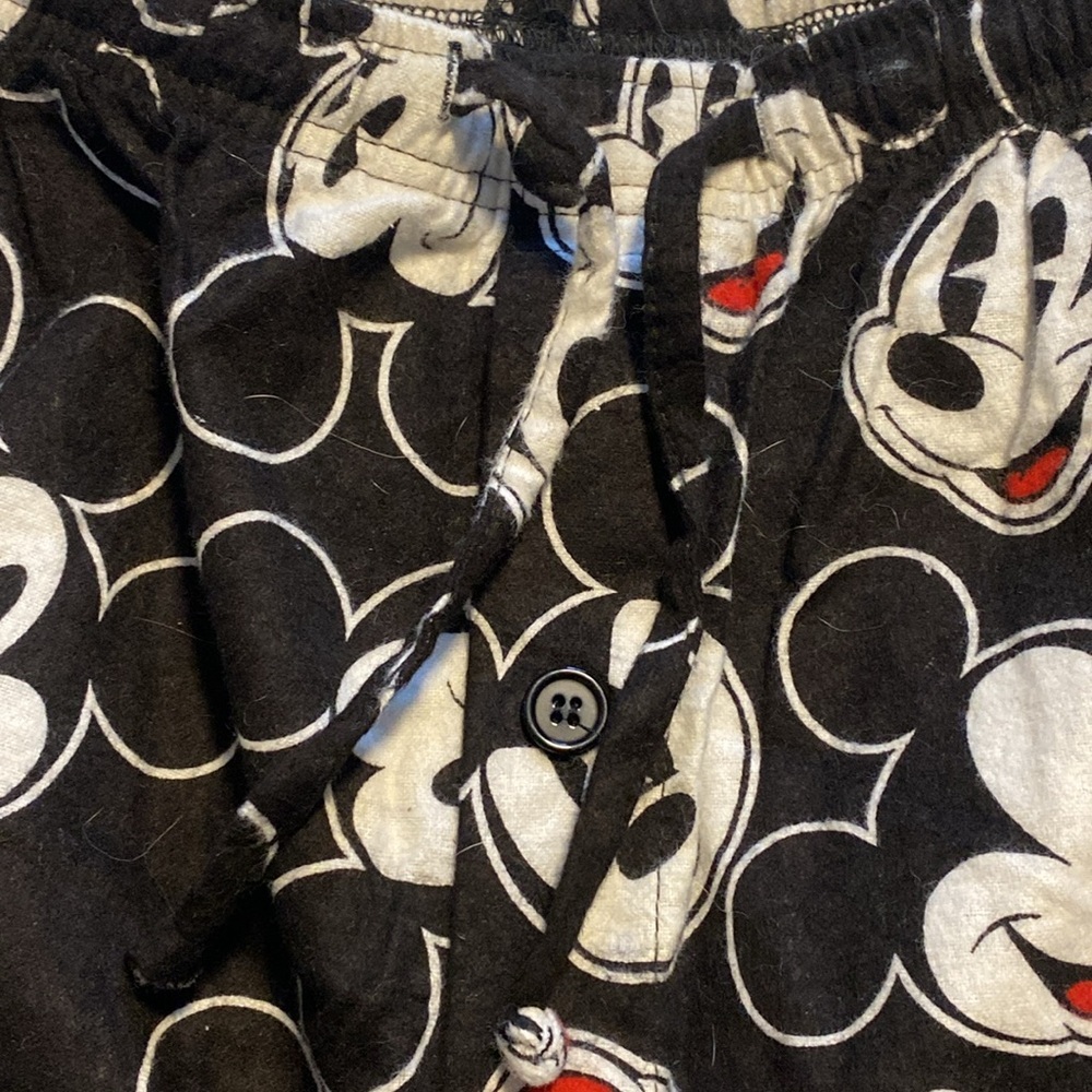 Men’s size large Disney Mickey Mouse black and white flannel pants​ NWOT - Picture 4 of 4